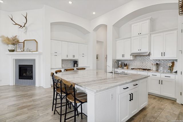 183 Cimarron Creek, Boerne, TX 78006