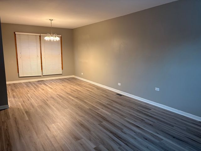5431 Ebony Court, Gurnee, IL 60031