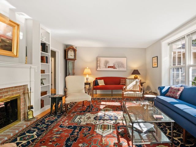 65 DeForest Heights, Burlington, VT 05401