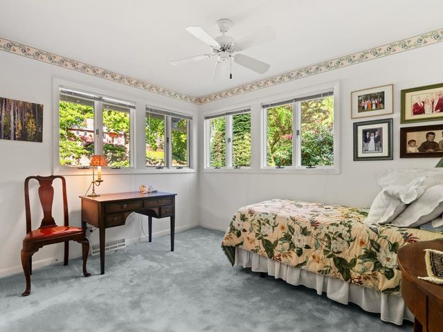 65 DeForest Heights, Burlington, VT 05401