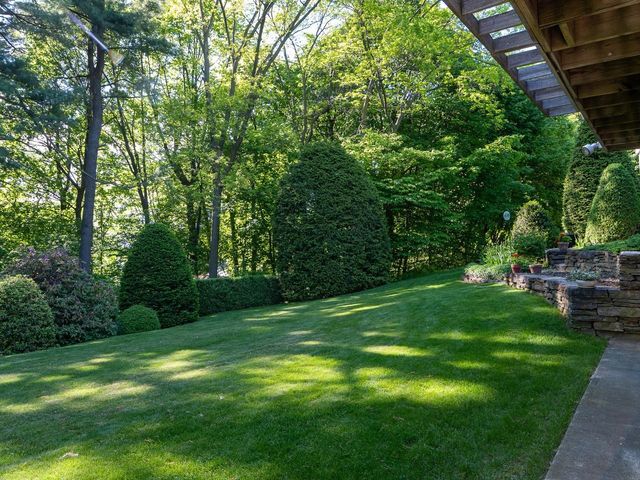 65 DeForest Heights, Burlington, VT 05401