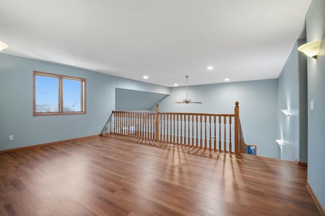 2504 4th Avenue NW, Austin, MN 55912
