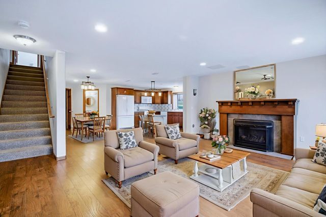 2504 4th Avenue NW, Austin, MN 55912