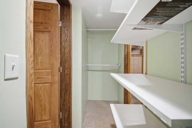 2504 4th Avenue NW, Austin, MN 55912