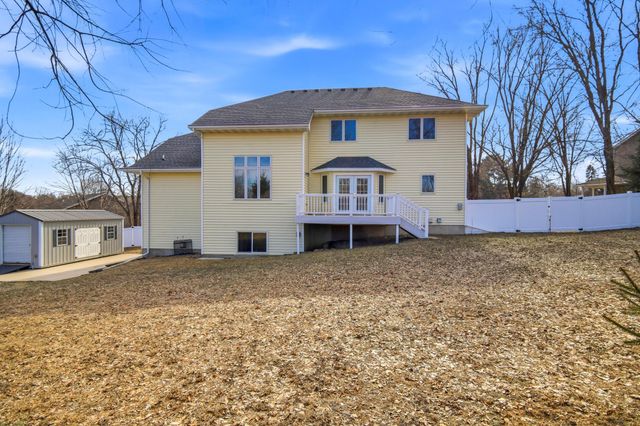 2504 4th Avenue NW, Austin, MN 55912