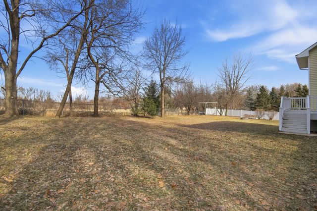 2504 4th Avenue NW, Austin, MN 55912