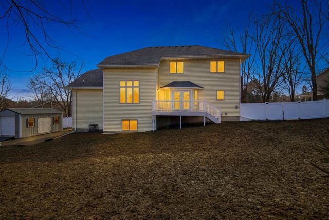 2504 4th Avenue NW, Austin, MN 55912