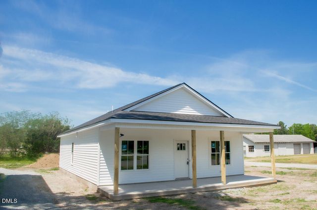 311 N Wilson Avenue, Dunn, NC 28334