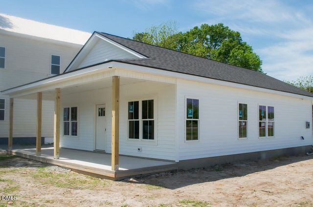 311 N Wilson Avenue, Dunn, NC 28334