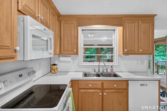 437 Lovely Street, Avon, CT 06001