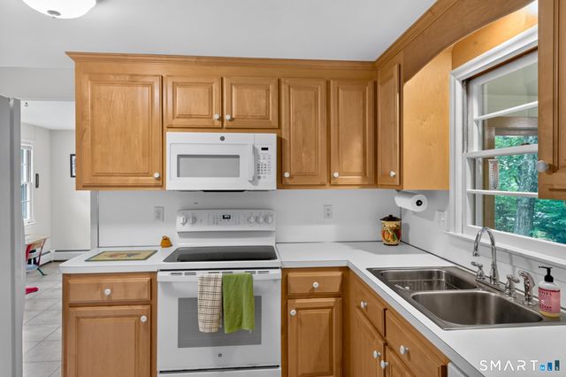 437 Lovely Street, Avon, CT 06001