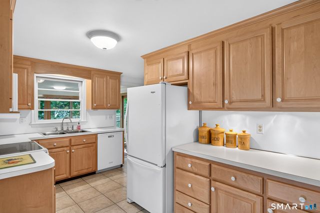437 Lovely Street, Avon, CT 06001