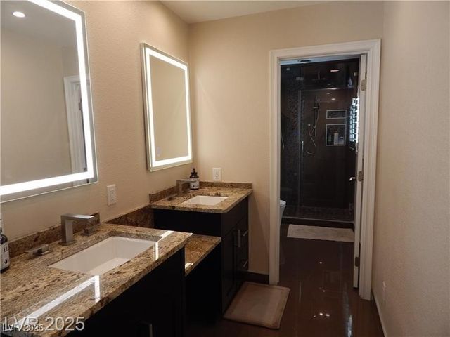 2712 West Oakey Boulevard, Las Vegas, NV 89102