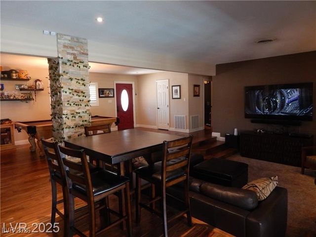 2712 West Oakey Boulevard, Las Vegas, NV 89102