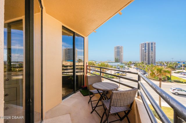 3023 S Atlantic Ave Apt 301, Daytona Beach, FL 32118