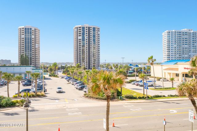 3023 S Atlantic Ave Apt 301, Daytona Beach, FL 32118