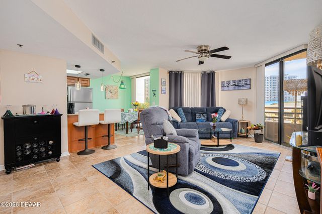 3023 S Atlantic Ave Apt 301, Daytona Beach, FL 32118