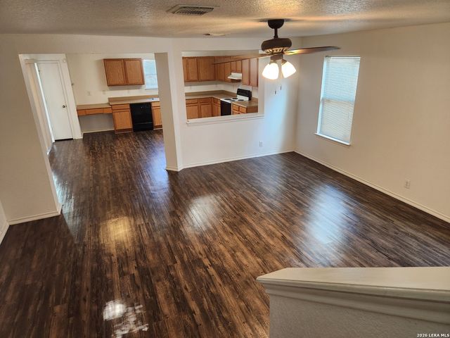 18 Moonwalk, San Antonio, TX 78254