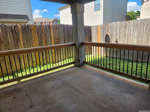18 Moonwalk, San Antonio, TX 78254