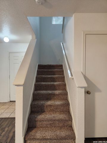 18 Moonwalk, San Antonio, TX 78254