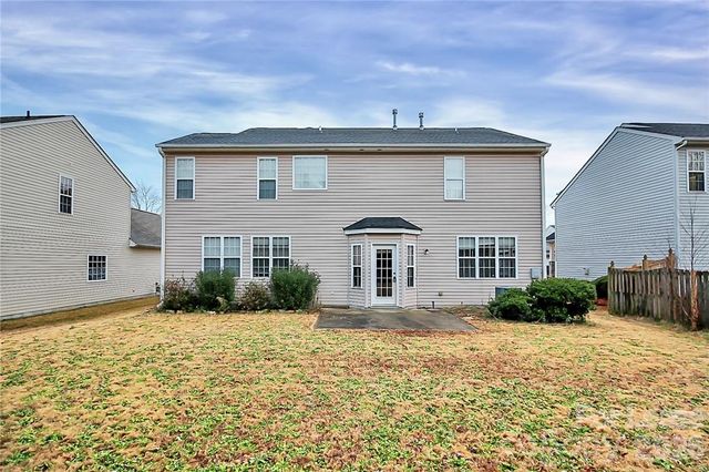 10938 Sedgemoor Lane, Charlotte, NC 28277