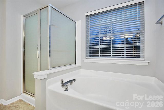 10938 Sedgemoor Lane, Charlotte, NC 28277