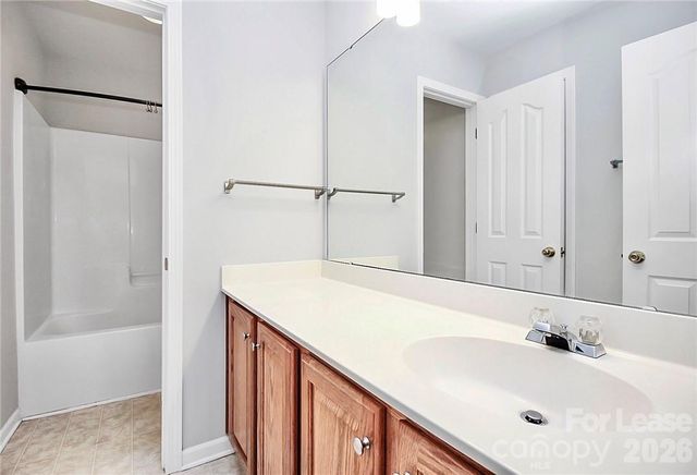 10938 Sedgemoor Lane, Charlotte, NC 28277