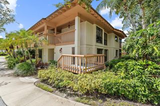 413 Brackenwood Lane S, Palm Beach Gardens, FL 33418