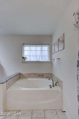 708 Danica Jo Lane, Carl Junction, MO 64834