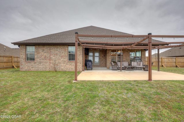708 Danica Jo Lane, Carl Junction, MO 64834