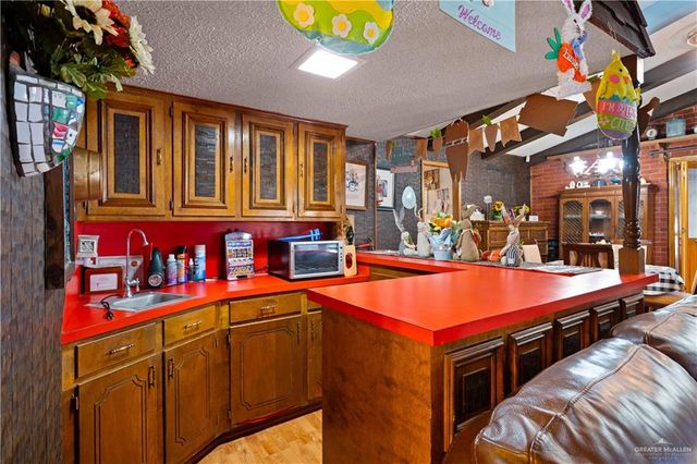 501 S Greene Road, Mission, TX 78572