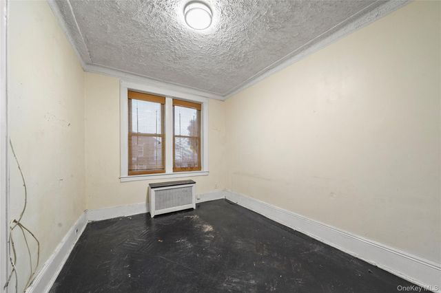 68-40 78th Street, Middle Village, NY 11379