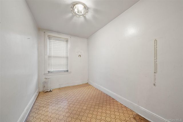 68-40 78th Street, Middle Village, NY 11379