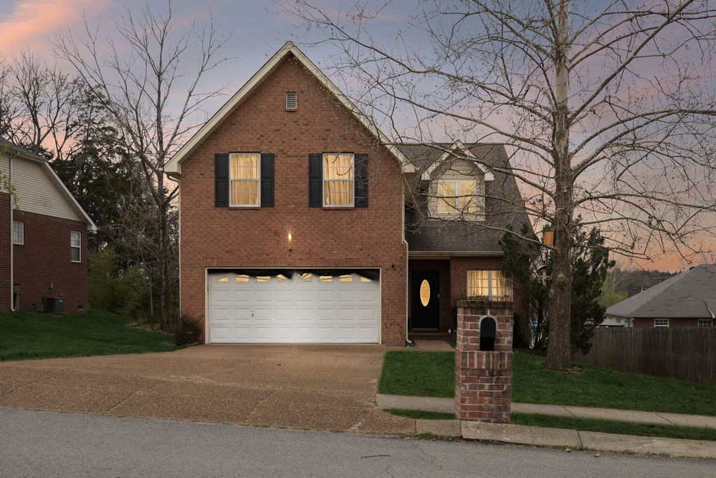 1511 Saddle Vw, Mount Juliet, TN 37122