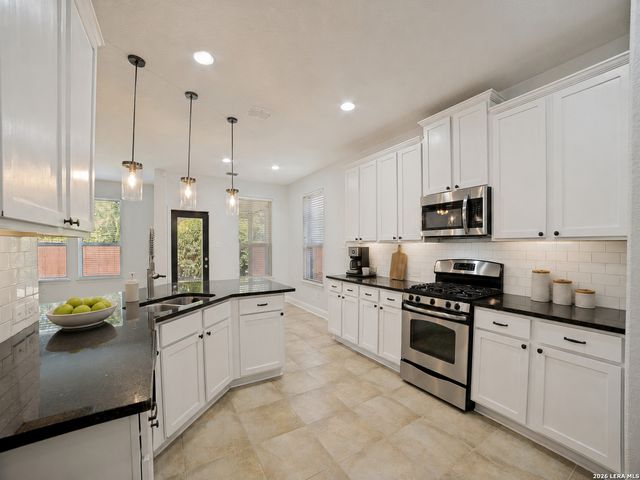 7619 Culebra, San Antonio, TX 78254