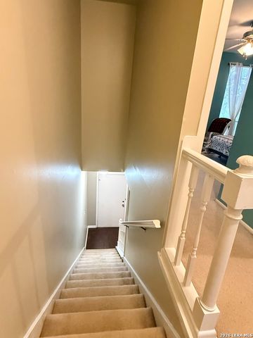 3678 Hidden Dr Apt 2804, San Antonio, TX 78217
