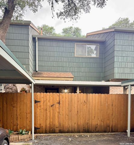 3678 Hidden Dr Apt 2804, San Antonio, TX 78217