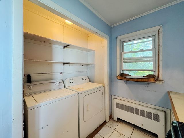 30 First St, Taunton, MA 02780