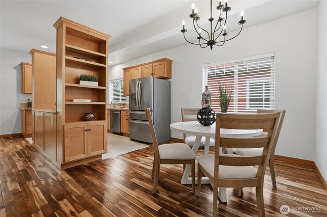 6604 198th Place SW, Lynnwood, WA 98036
