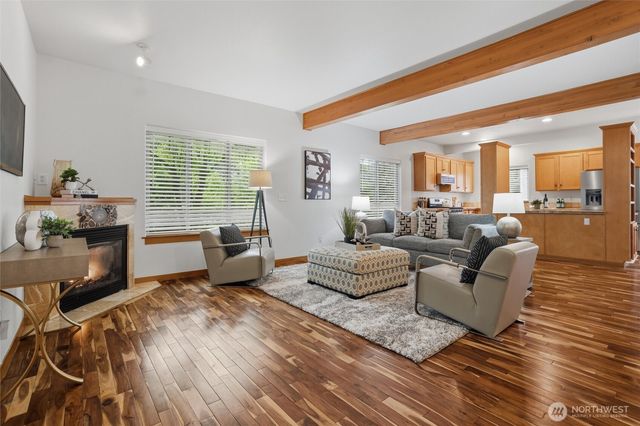 6604 198th Place SW, Lynnwood, WA 98036