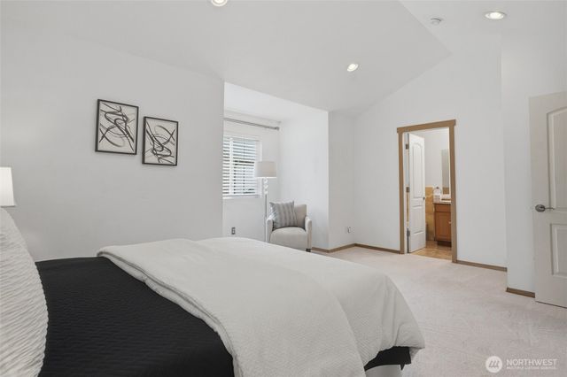 6604 198th Place SW, Lynnwood, WA 98036