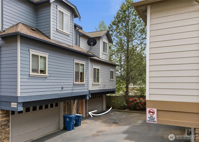 6604 198th Place SW, Lynnwood, WA 98036