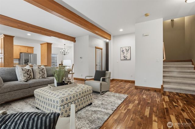 6604 198th Place SW, Lynnwood, WA 98036