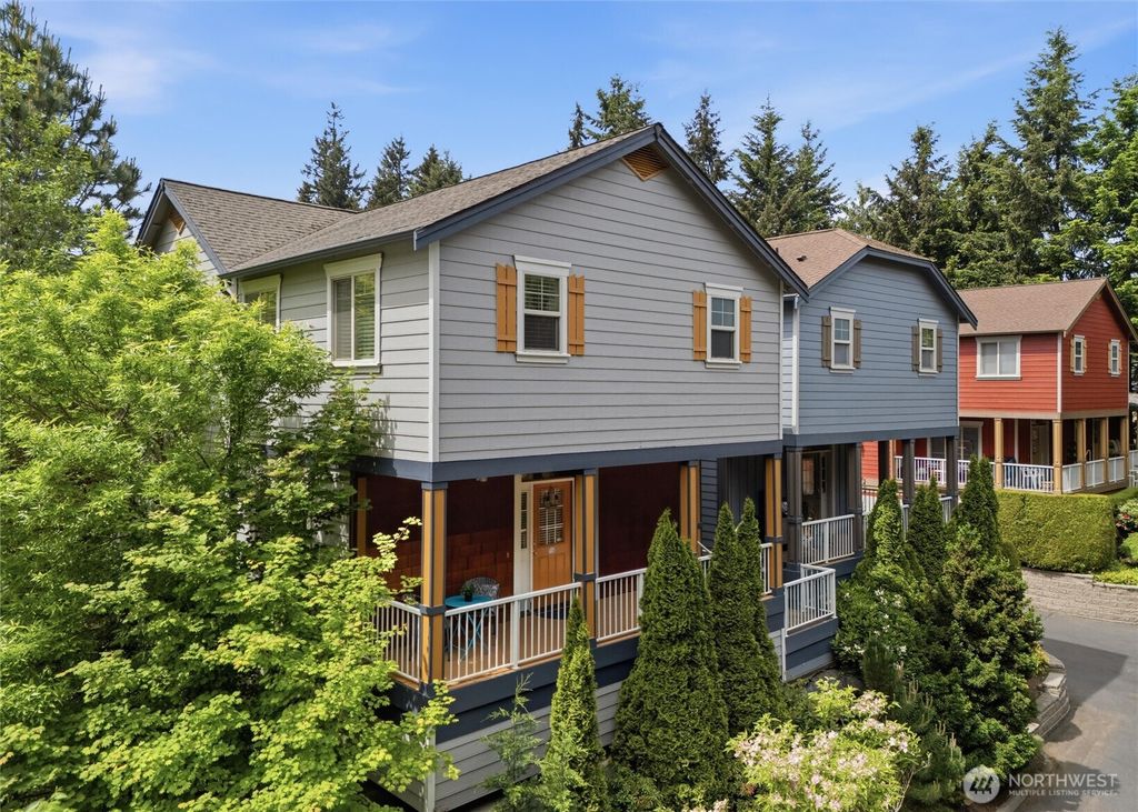 6604 198th Place SW, Lynnwood, WA 98036
