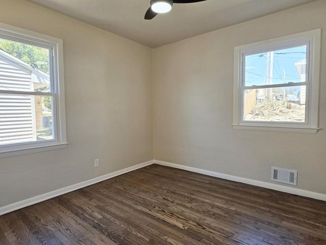 7212 W Silver Spring DRIVE, Milwaukee, WI 53218