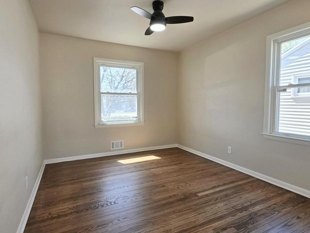 7212 W Silver Spring DRIVE, Milwaukee, WI 53218