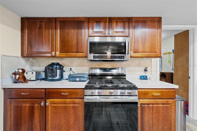 2122 RAMBLEWOOD LANE, Brandon, FL 33510