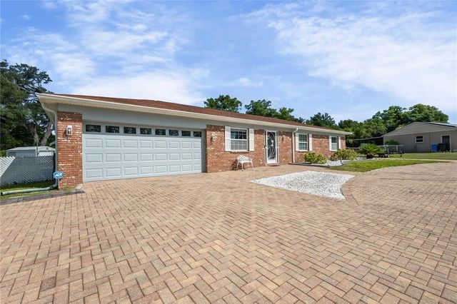 2122 RAMBLEWOOD LANE, Brandon, FL 33510