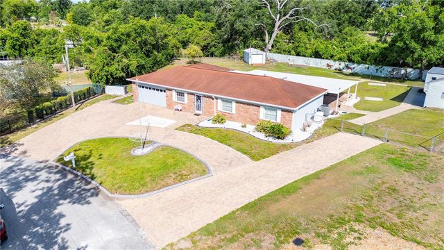 2122 RAMBLEWOOD LANE, Brandon, FL 33510