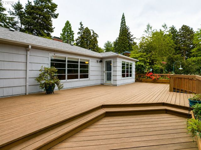 6470 Sw OLD SCHOLLS FERRY Rd, Portland, OR 97223